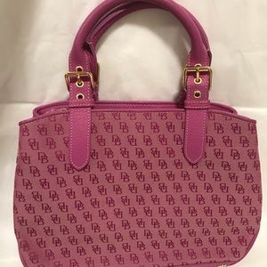 DOONEY AND BURKE HANDBAG